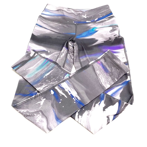 SOLD 🎉Aritzia Parklife Flight Pant Leggings XXS - Picture 2 of 8